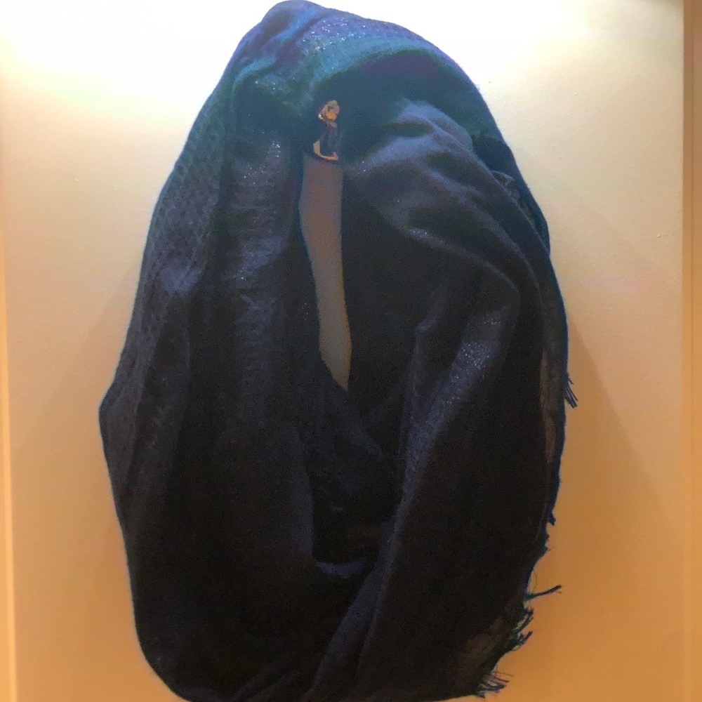 Beautiful Navy Sparkle LOFT Infinity Scarf - Picture 3 of 6